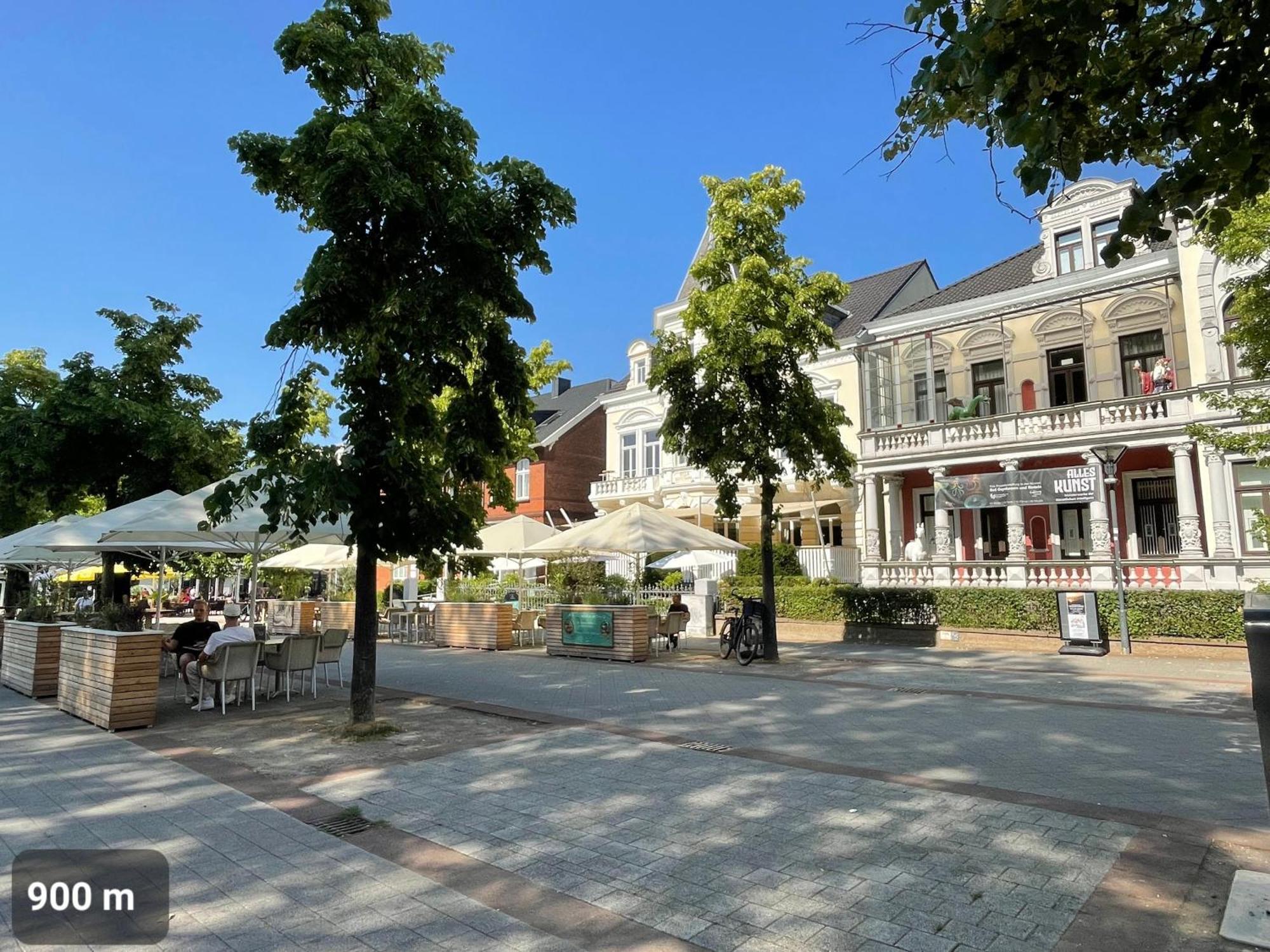 Studio3 Zentral Und Ruhig Mit Parkplatz, 5 Min Z Bali-T Und Gop, Boxspringbett Бад-Ейнгаузен Екстер'єр фото
